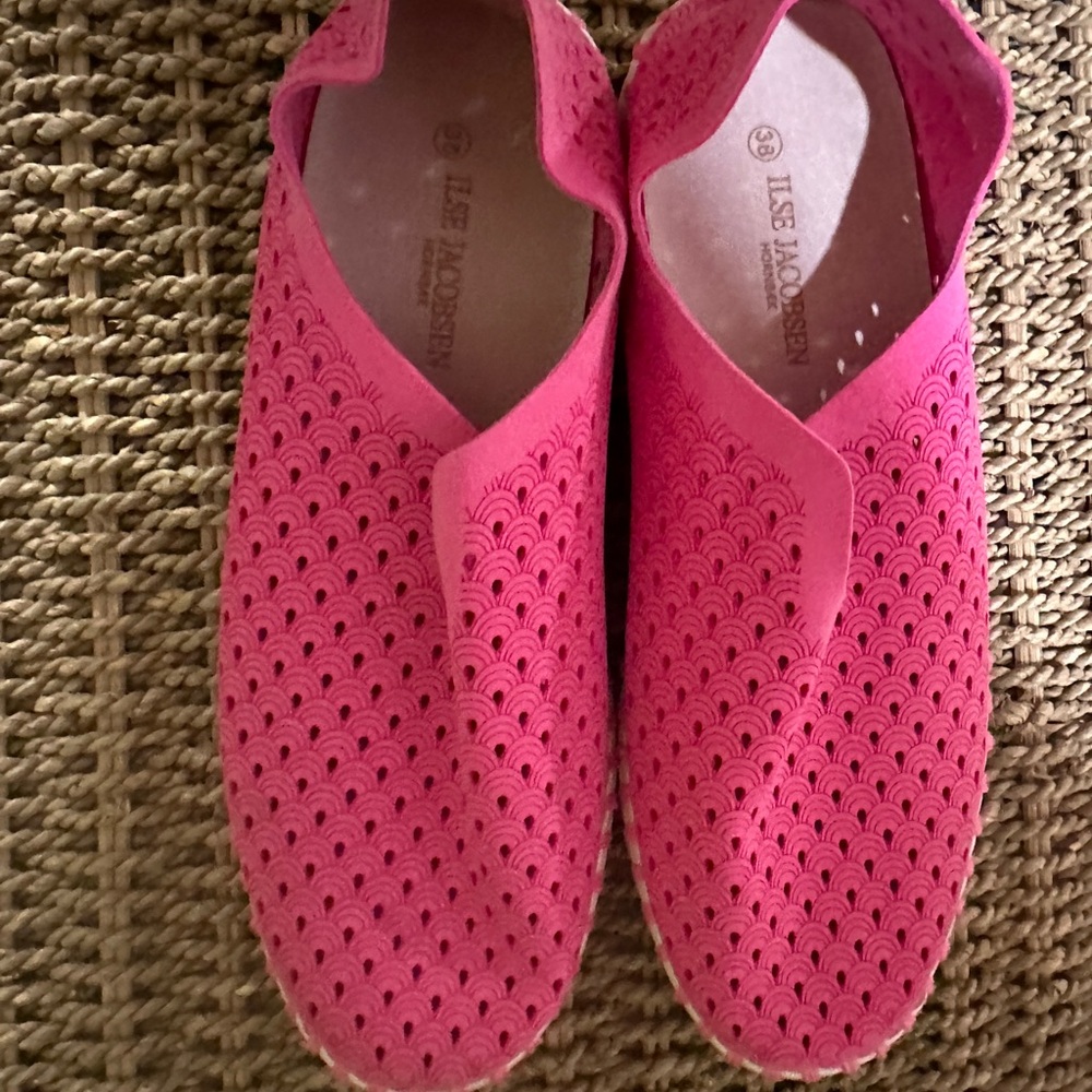 Ilse Jacobsen Women’s Pink Shoes 38